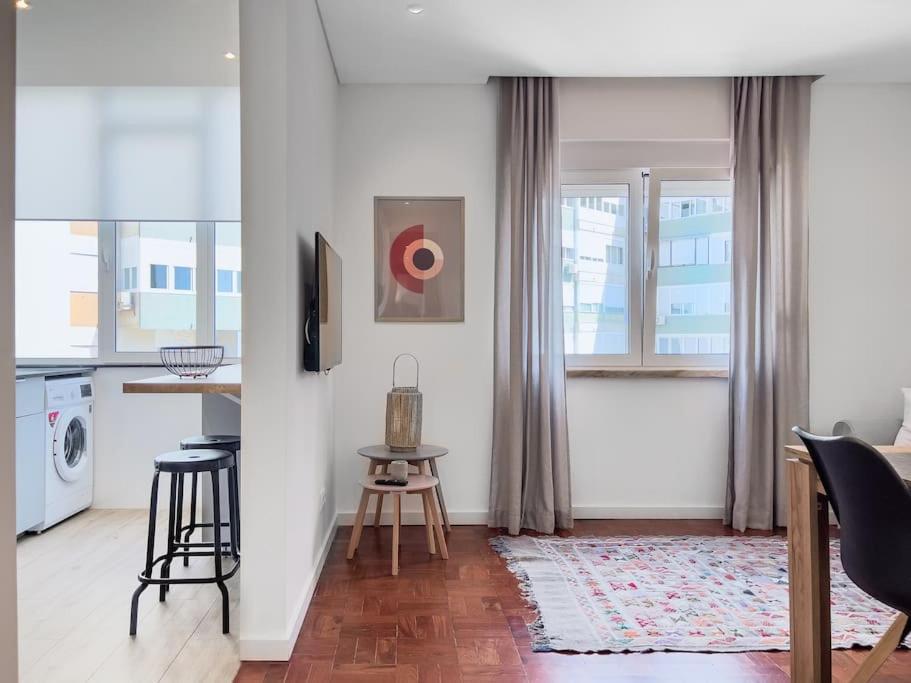Olaias Lisbon 2 Bed Near Metro 2 Apartment Ngoại thất bức ảnh